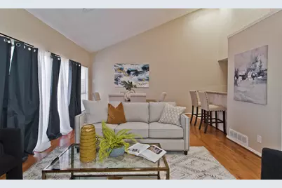 7450 Holly Hill #116, Dallas, TX 75231 - Photo 9