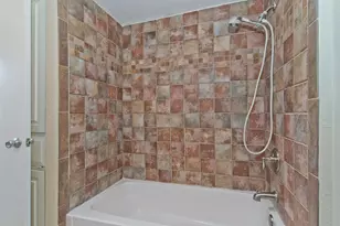 7450 Holly Hill, Dallas, TX 75231 - Photo 19