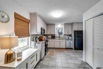 228 E Park Street, Little Elm, TX 75068 - Photo 9