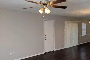 4725 Leonard St, Forest Hill, TX 76119 - Photo 5