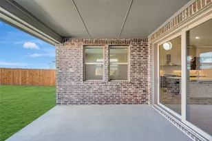 1008 Butterfly Ln, Justin, TX 76247 - Photo 27