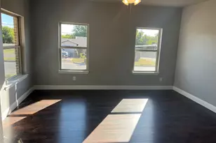 4340 M Ave, Fort Worth, TX 76105 - Photo 3