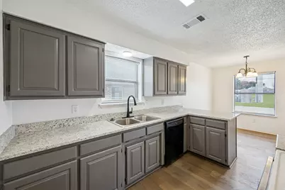 2726 Sherry Street, Arlington, TX 76014 - Photo 13