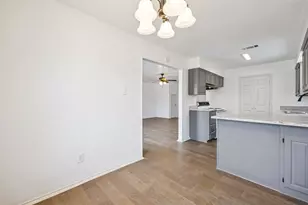 2726 Sherry St, Arlington, TX 76014 - Photo 11