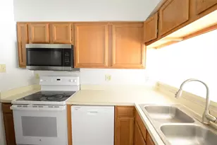 501 Arbor Creek Dr, Euless, TX 76039 - Photo 9