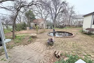 322 Capps St, Marlin, TX 76661 - Photo 31