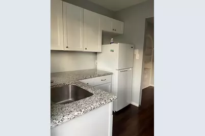 210 W Willingham Street #B, Cleburne, TX 76033 - Photo 5