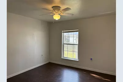 102 W Elm Street, Edgewood, TX 75117 - Photo 3