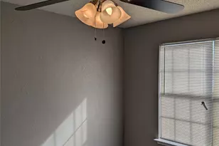 9908 Lone Eagle Dr, Fort Worth, TX 76108 - Photo 7