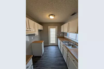 9908 Lone Eagle Drive, Fort Worth, TX 76108 - Photo 9