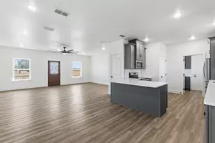 709 Harris St, Cisco, TX 76471 - Photo 11