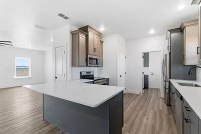 709 Harris Street, Cisco, TX 76471 - Photo 7