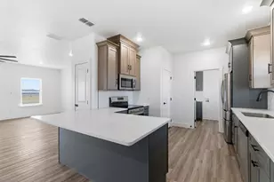 709 Harris St, Cisco, TX 76471 - Photo 7