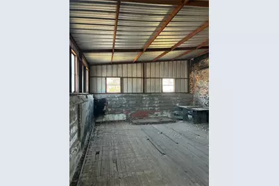 204 N Main Street, Ector, TX 75439 - Photo 11