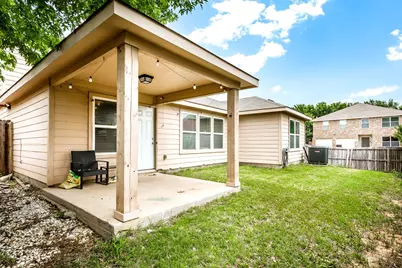 1801 Lynnwood Hills Drive, Fort Worth, TX 76112 - Photo 17