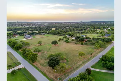 510 W County Road 714, Burleson, TX 76028 - Photo 5