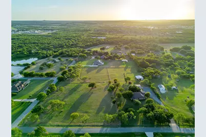 510 W County Road 714, Burleson, TX 76028 - Photo 1