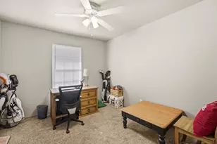 126 Black Forest Dr, Weatherford, TX 76086 - Photo 17