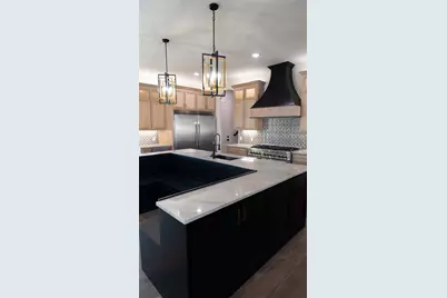 6300 Big Elk Drive, Mansfield, TX 76140 - Photo 9