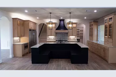 6300 Big Elk Drive, Mansfield, TX 76140 - Photo 11