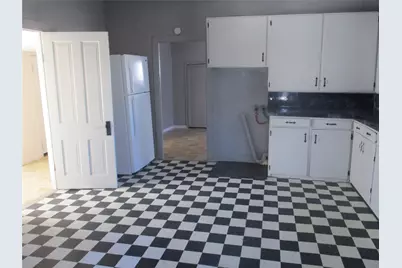 406 N Daugherty, Eastland, TX 76448 - Photo 5