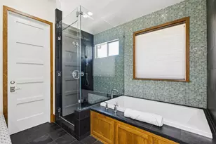 6757 Lakefair Cir, Dallas, TX 75214 - Photo 23