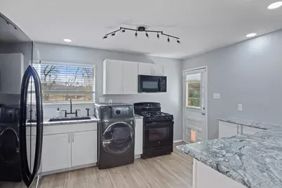 1302 Ann Arbor Drive, Corsicana, TX 75110 - Photo 9