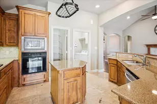 3308 Texas Trail Ct, Hurst, TX 76054 - Photo 11