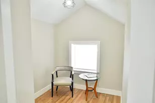 2010 Wesley Dr, Arlington, TX 76012 - Photo 3