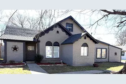 2010 Wesley Drive, Arlington, TX 76012 - Photo 1