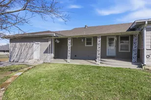 1306 Carr St, Hillsboro, TX 76645 - Photo 31