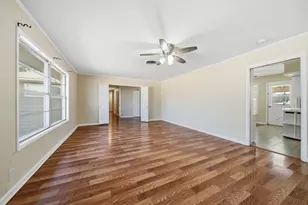 1306 Carr St, Hillsboro, TX 76645 - Photo 7