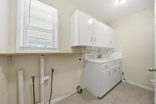 1306 Carr St, Hillsboro, TX 76645 - Photo 13