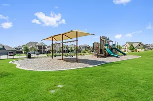 1011 Candlewyck Dr, Justin, TX 76247 - Photo 13