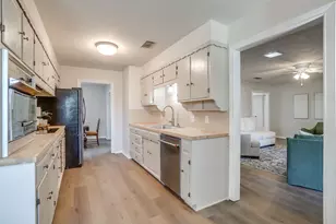 1404 Ems Rd W, Fort Worth, TX 76116 - Photo 9