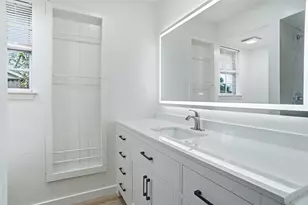 3825 Old Faithful Ct, Irving, TX 75062 - Photo 11