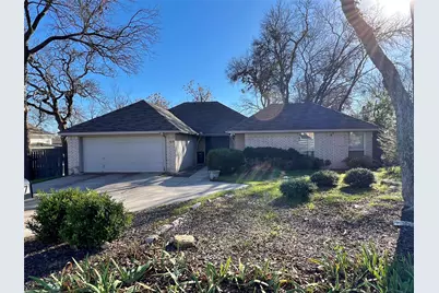 507 W Baylor Street, Weatherford, TX 76086 - Photo 1