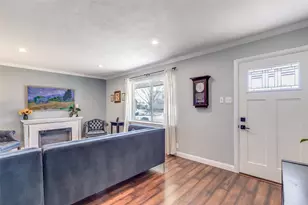 2819 Hollandale Ln, Dallas, TX 75234 - Photo 5