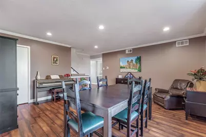2819 Hollandale Lane, Farmers Branch, TX 75234 - Photo 9