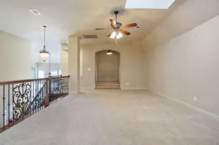 9106 Cochran Bluff Ln, Dallas, TX 75220 - Photo 27