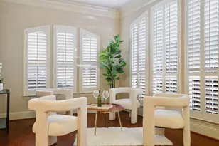 9106 Cochran Bluff Ln, Dallas, TX 75220 - Photo 17