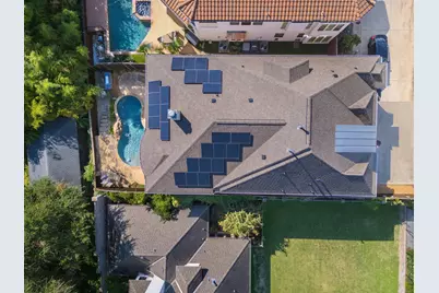 9106 Cochran Bluff Lane, Dallas, TX 75220 - Photo 3