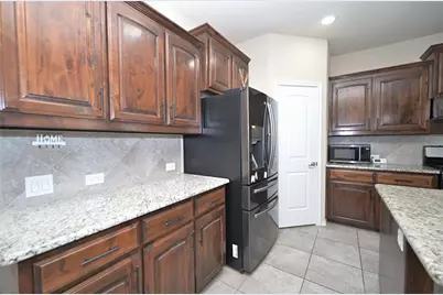 5021 Splitrock Drive, Denton, TX 76210 - Photo 7