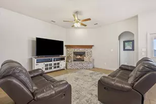 3906 Kensington Dr, Sanger, TX 76266 - Photo 5