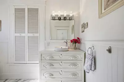 305 Davis Street N, Sulphur Springs, TX 75482 - Photo 15