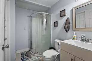 809 Burleson St, Grand Prairie, TX 75050 - Photo 11