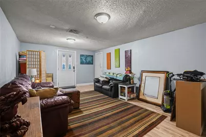 809 Burleson Street, Grand Prairie, TX 75050 - Photo 5