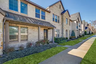 221 McConathy Wy, Flower Mound, TX 75028 - Photo 3