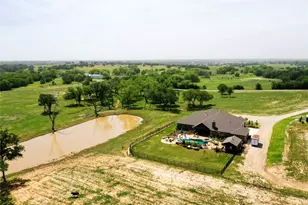 1466 Co Rd 1270, Alvord, TX 76225 - Photo 5