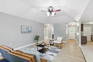 5720 Frisco Ave, Forest Hill, TX 76119 - Photo 15